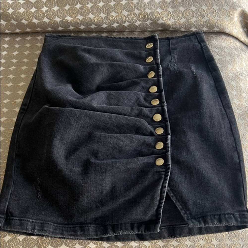 NWOT RETROFETE Black Button-Front Denim Skirt Size XS